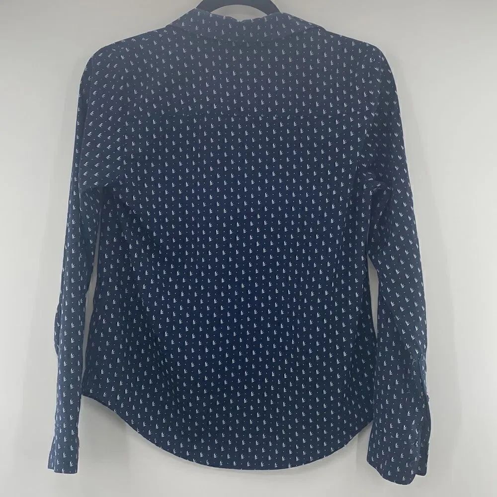 H&M Blue Shite Design Print Blouse size 2 - Picture 5 of 5